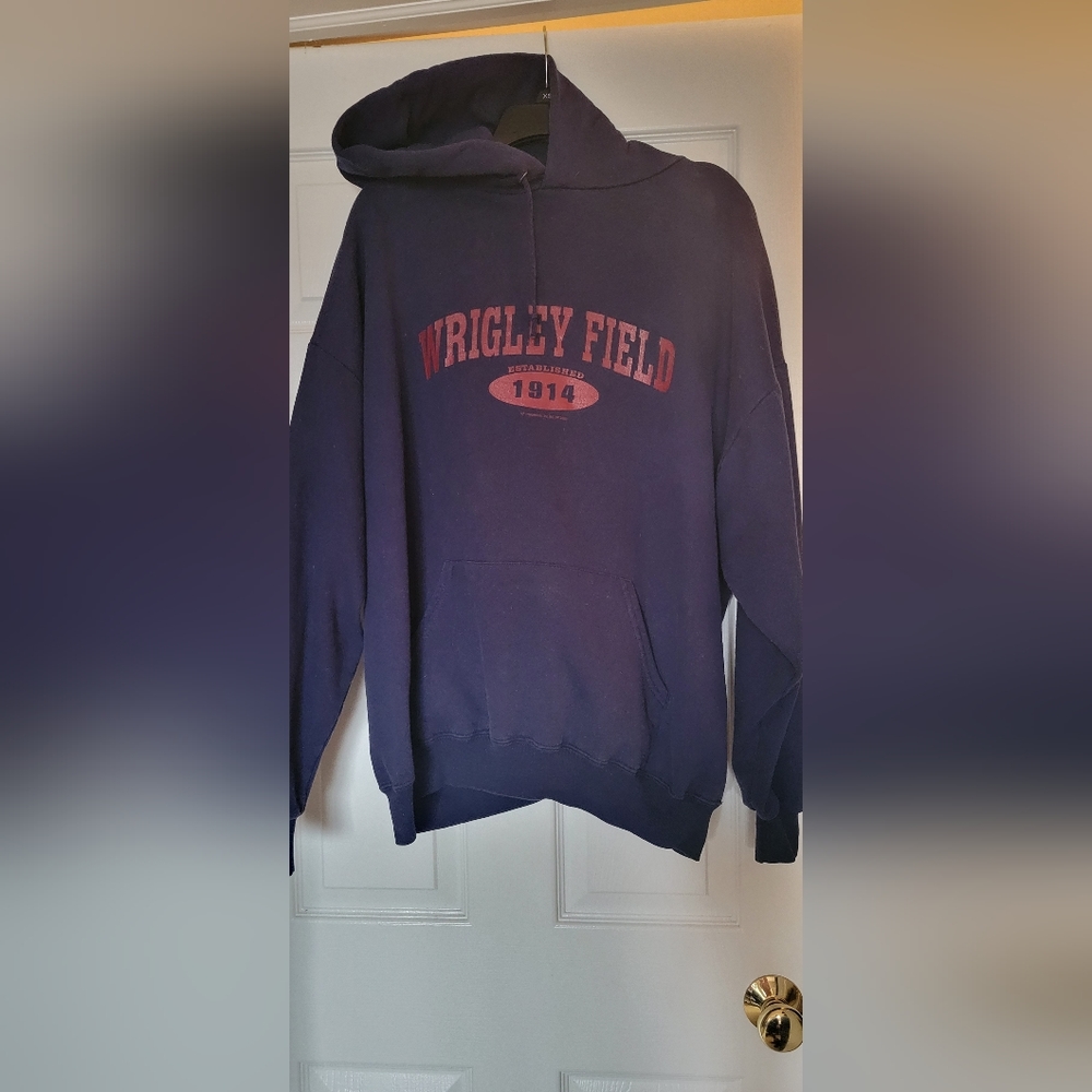 Wrigley Field cubs hoodie